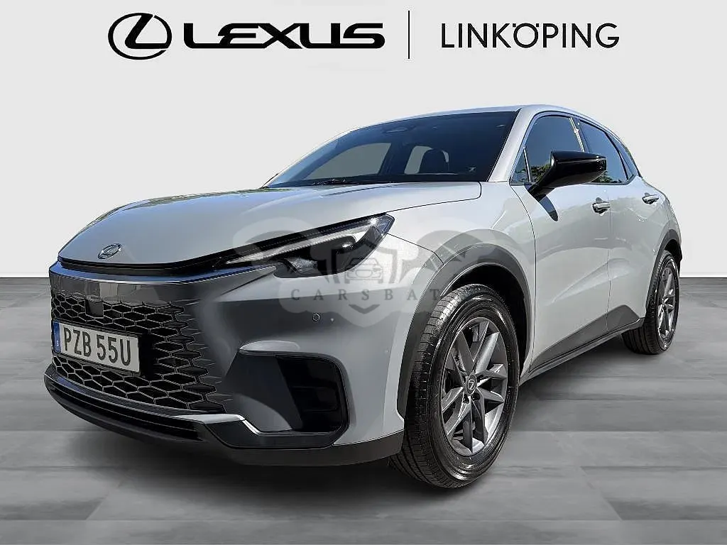Lexus LBX 2025