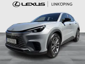 Lexus LBX 2025