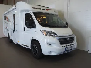 Kabe tmc classic 740 lgb långbädd i solcell i backkamera i 4250kg 2016