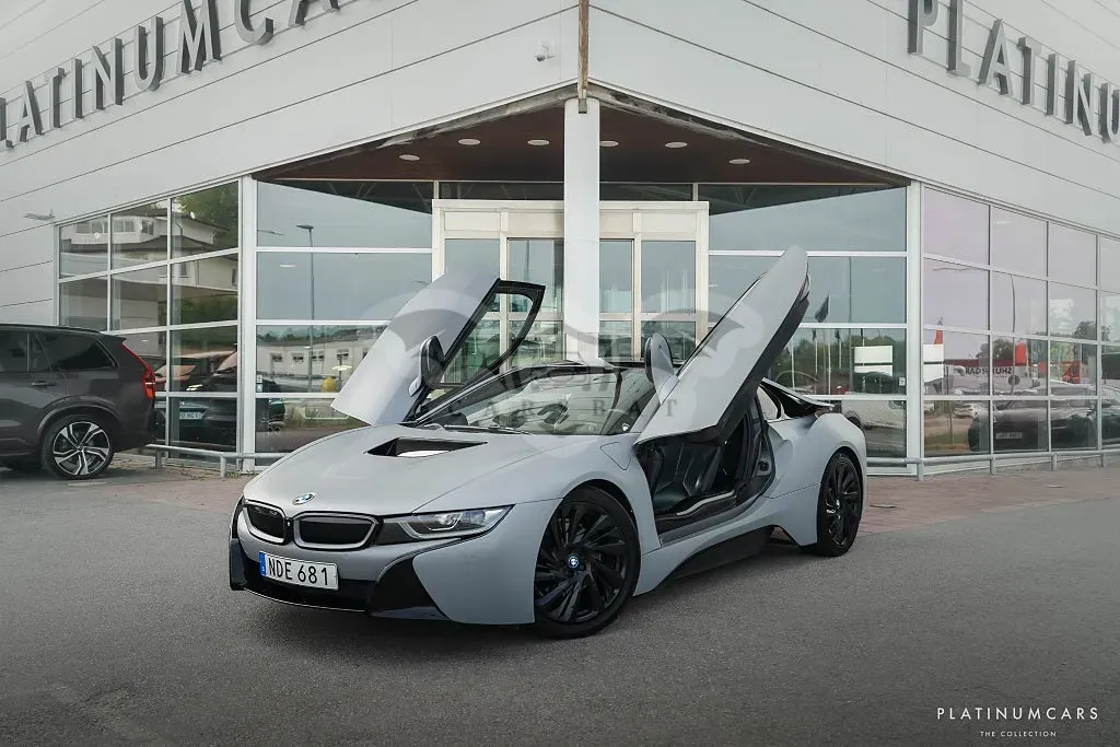BMW i8 2016