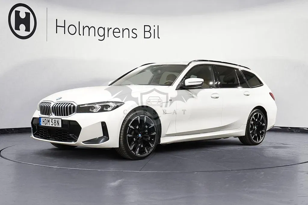 BMW 3 Series 330e 2025