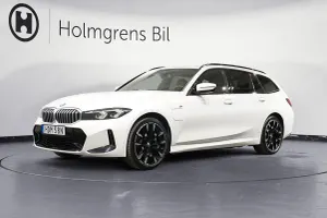 BMW 3 Series 330e 2025