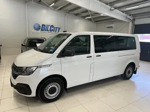 Volkswagen Caravelle 2023