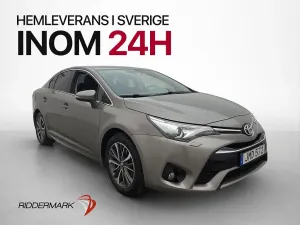 Toyota Avensis 2015