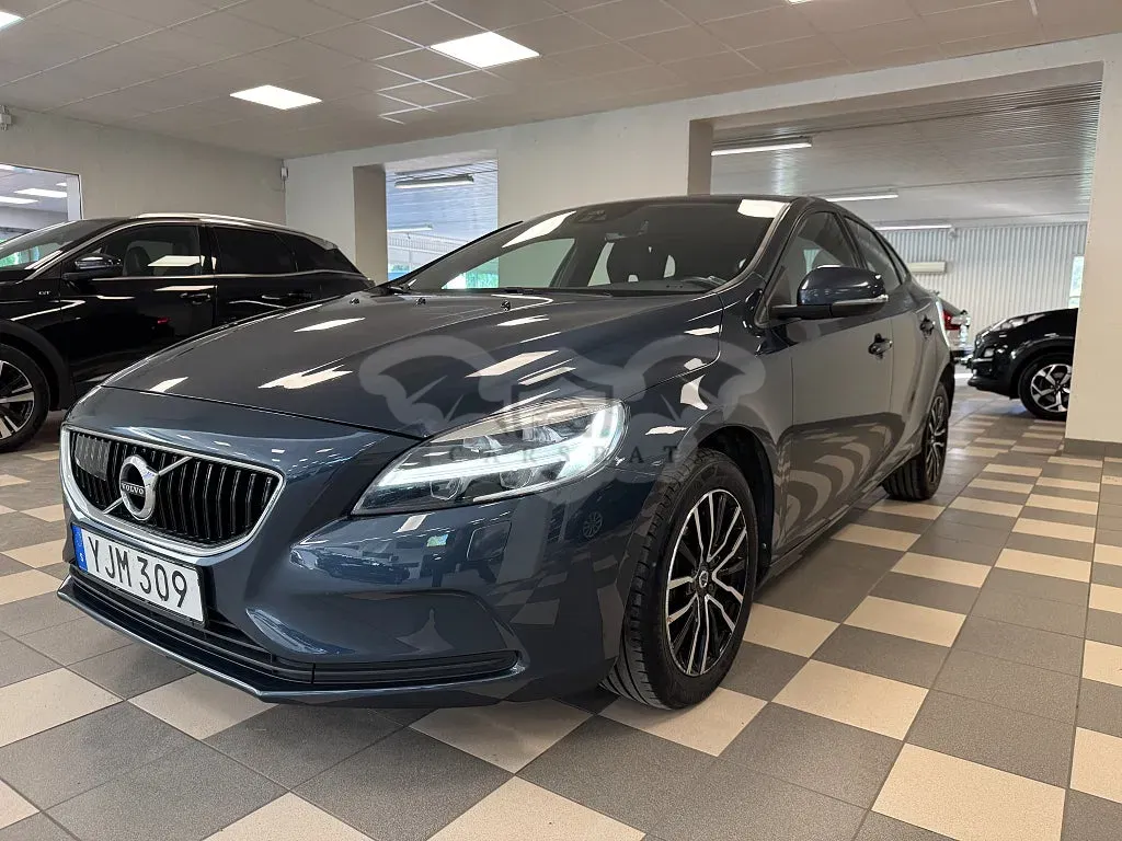 Volvo V40 2016