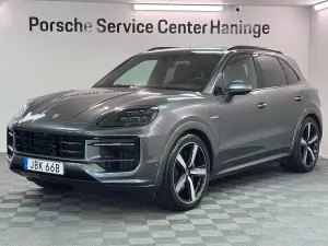 Porsche Cayenne 2025