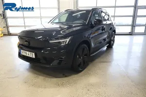 Volvo EX40 2025