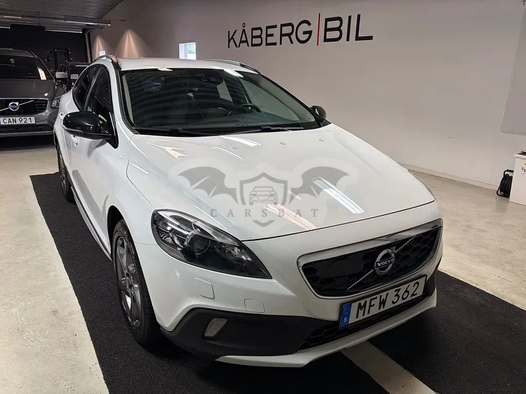 Volvo V40 2015