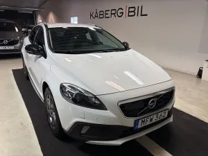 Volvo V40 2015