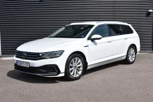 Volkswagen Passat 2021