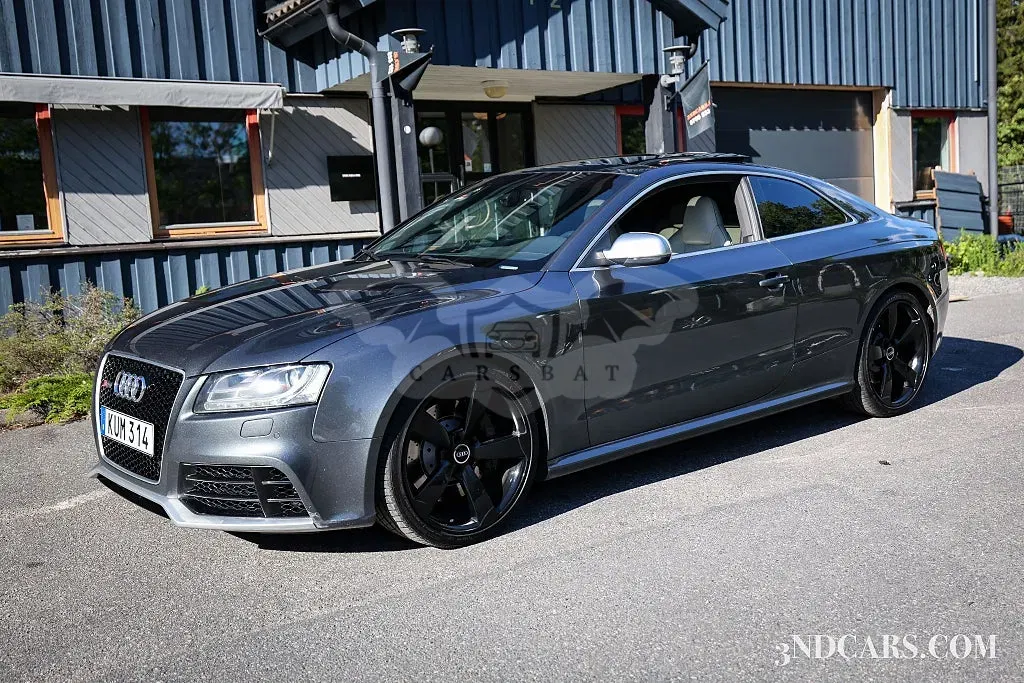 Audi RS5 2010