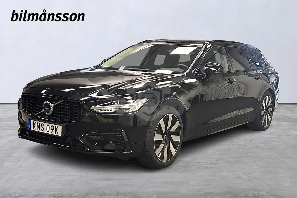 Volvo V90 2024
