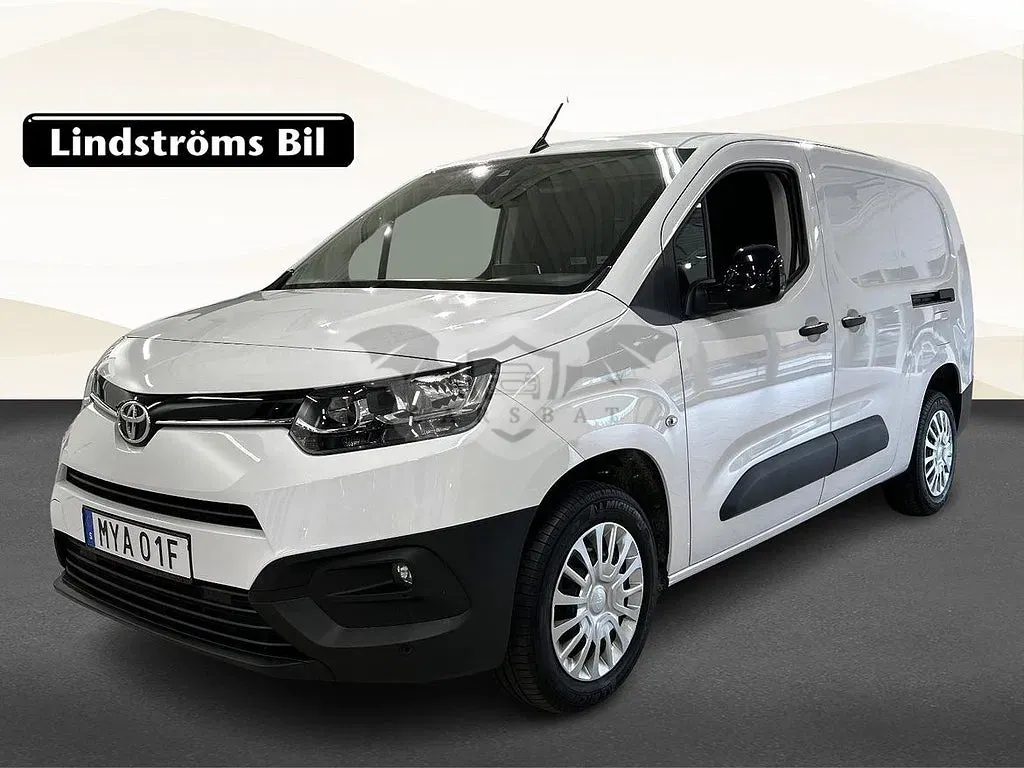 Toyota Proace City 2024