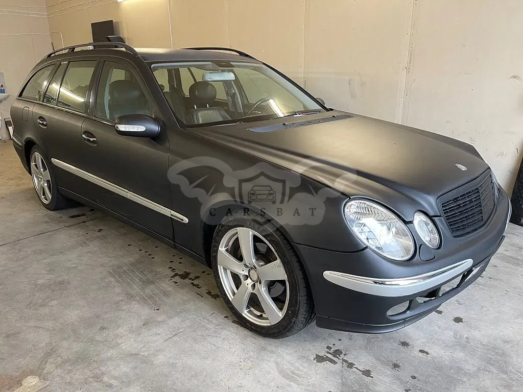Mercedes-Benz E 2006