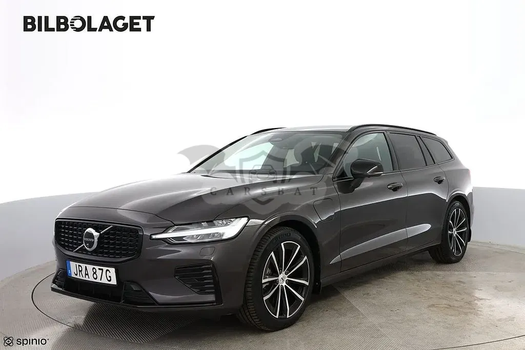 Volvo V60 2025