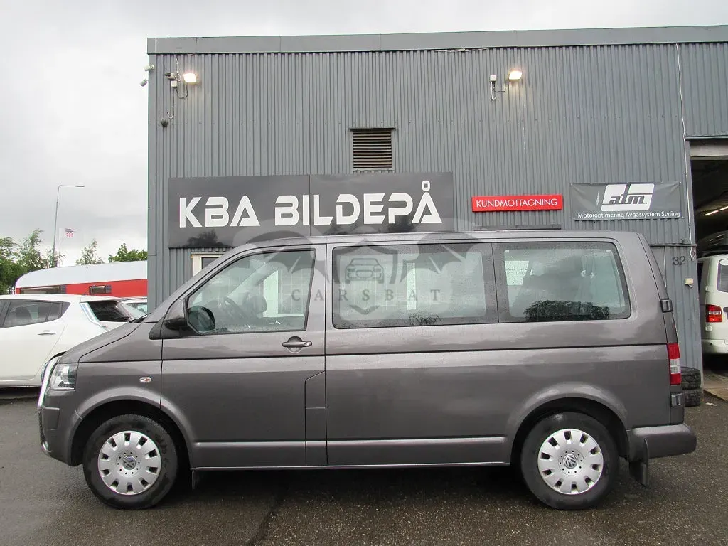 Volkswagen Caravelle 2013