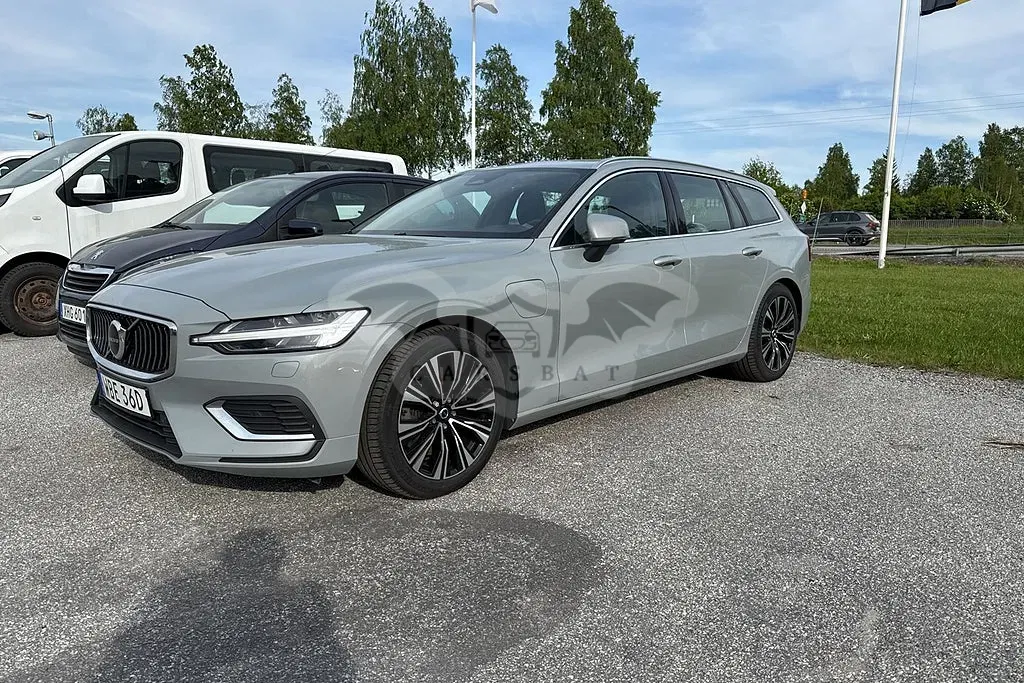 Volvo V60 2024