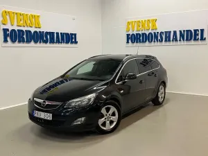 Opel Astra 2011