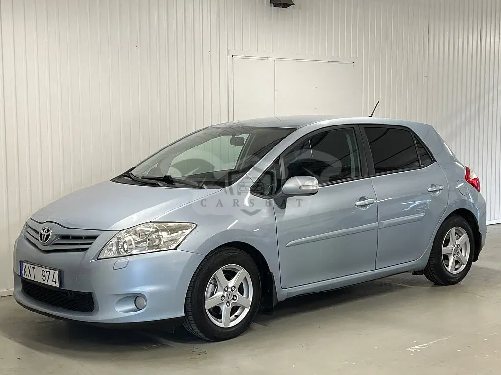Toyota Auris 2010