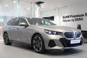 BMW 5 Series 530e 2025
