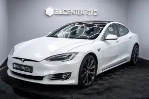 Tesla Model S 2019