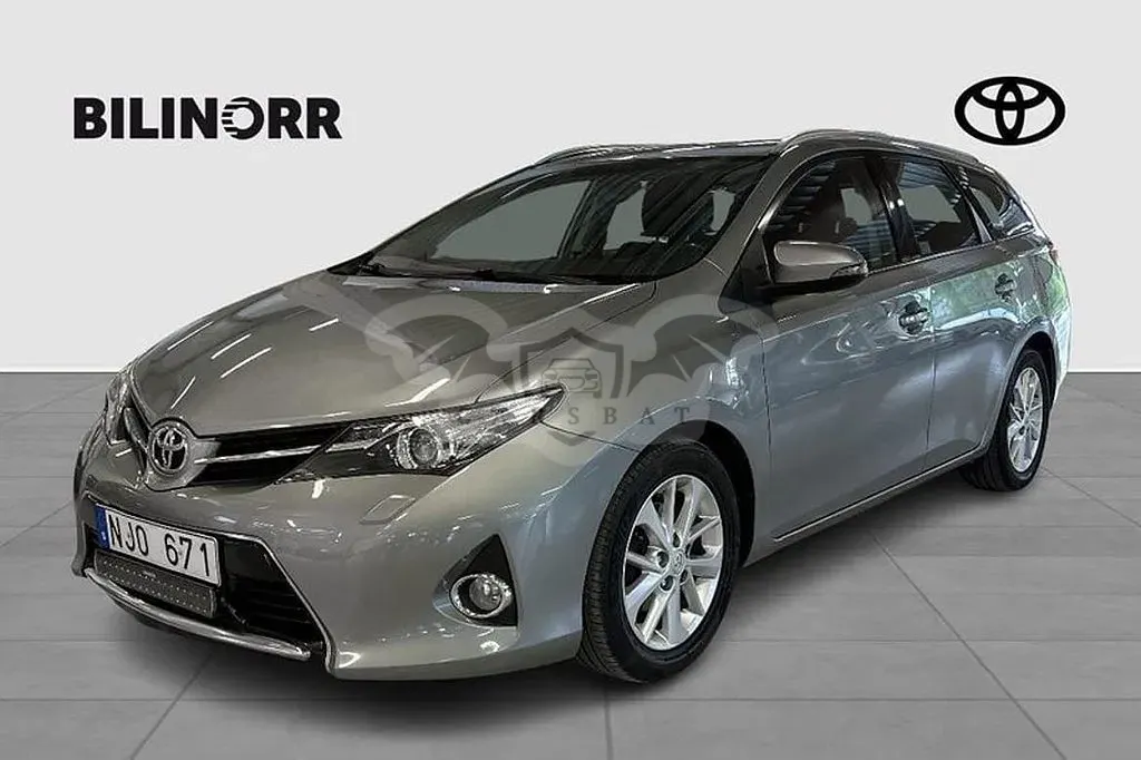 Toyota Auris 2013