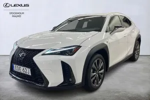Lexus UX 2026