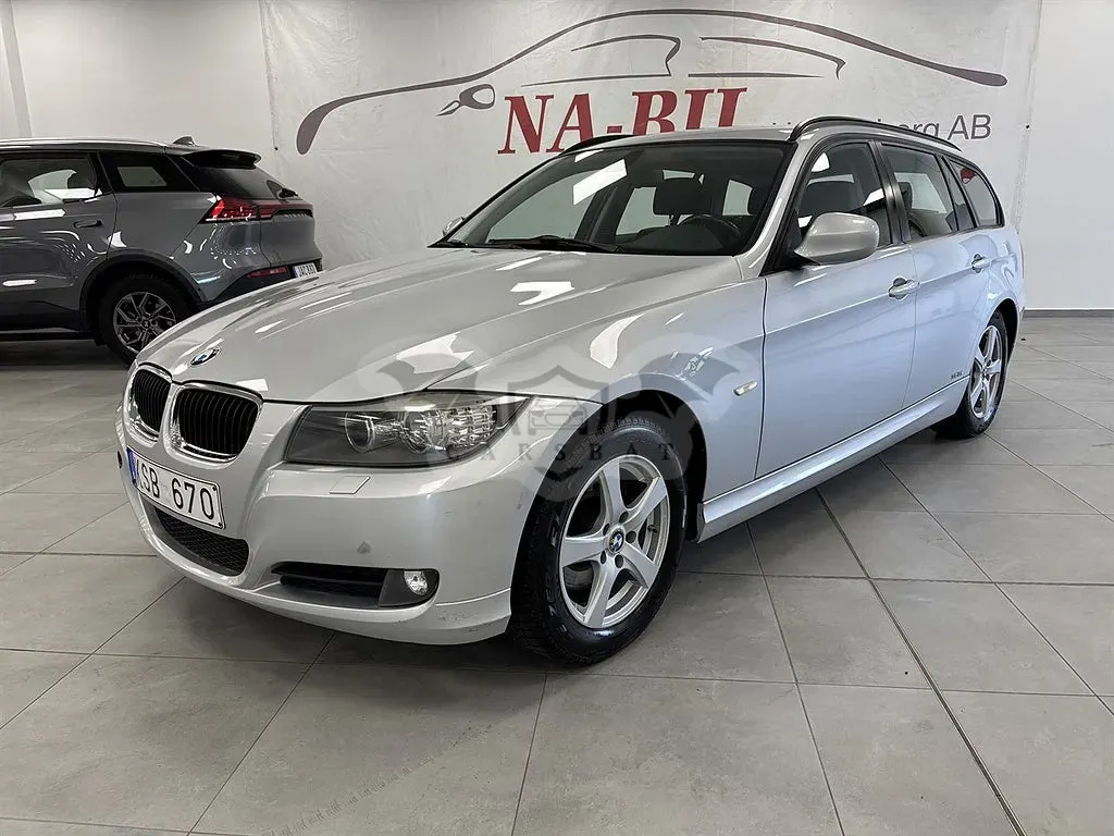 BMW 3 Series 320 2010