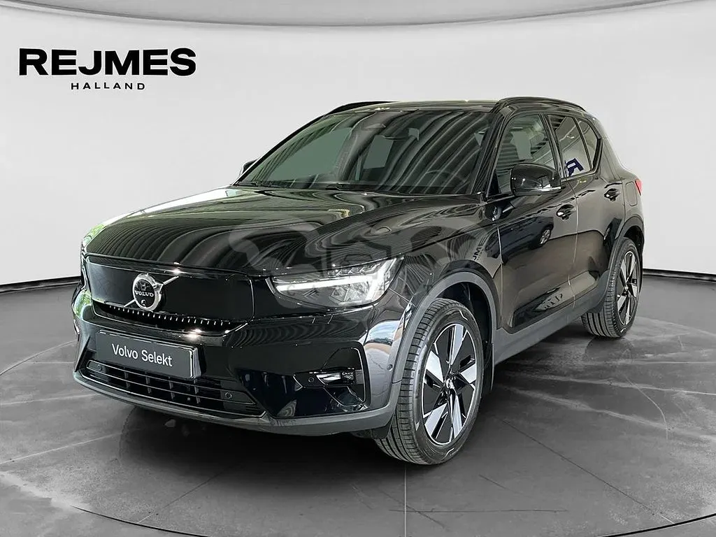 Volvo EX40 2026