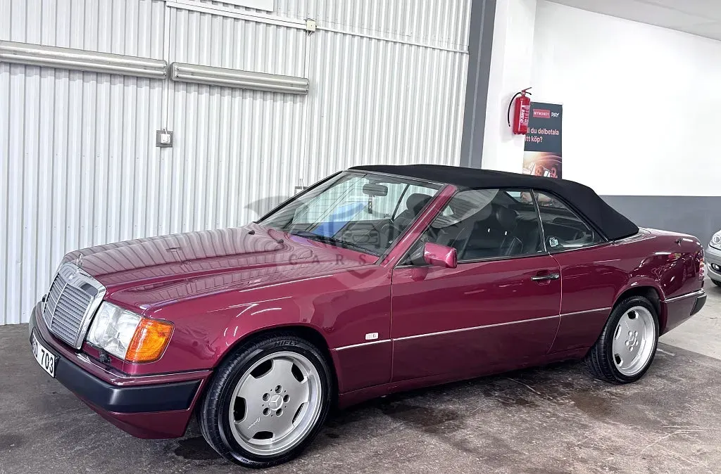 Mercedes-Benz 300 1992