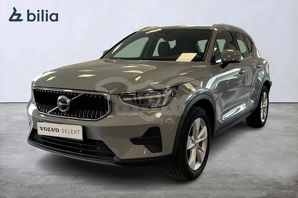 Volvo XC40 2025