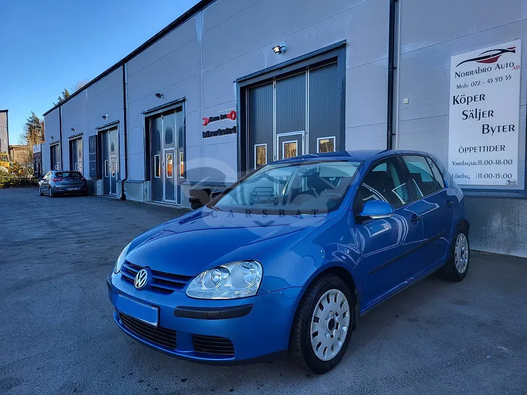 Volkswagen Golf 2004