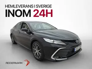 Toyota Camry 2021