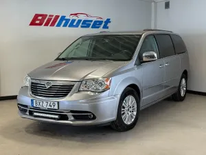 Lancia Voyager 2015
