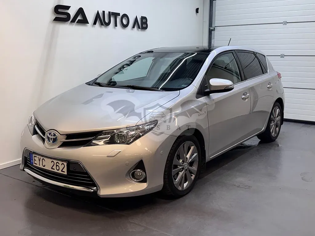 Toyota Auris 2013