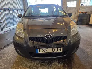 Toyota Yaris 2011