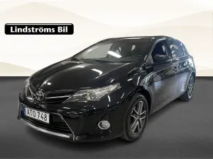 Toyota Auris 2015