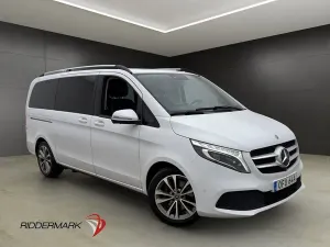 Mercedes-Benz V 2022