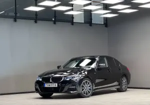 BMW 3 Series 330e 2020