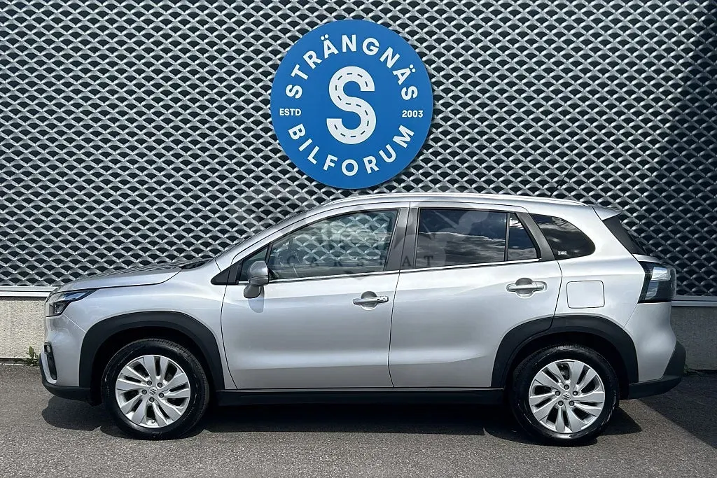 Suzuki S-Cross 2022