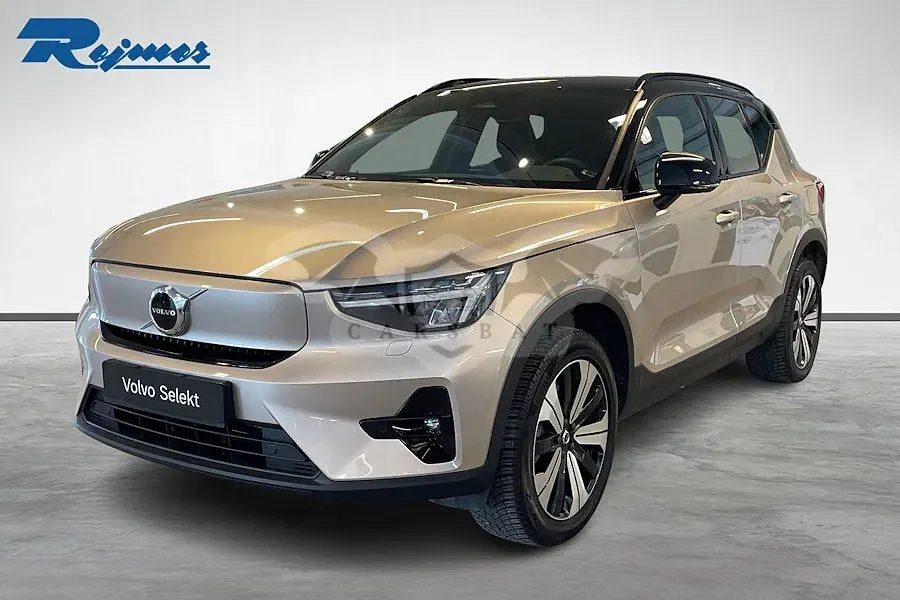 Volvo XC40 2023