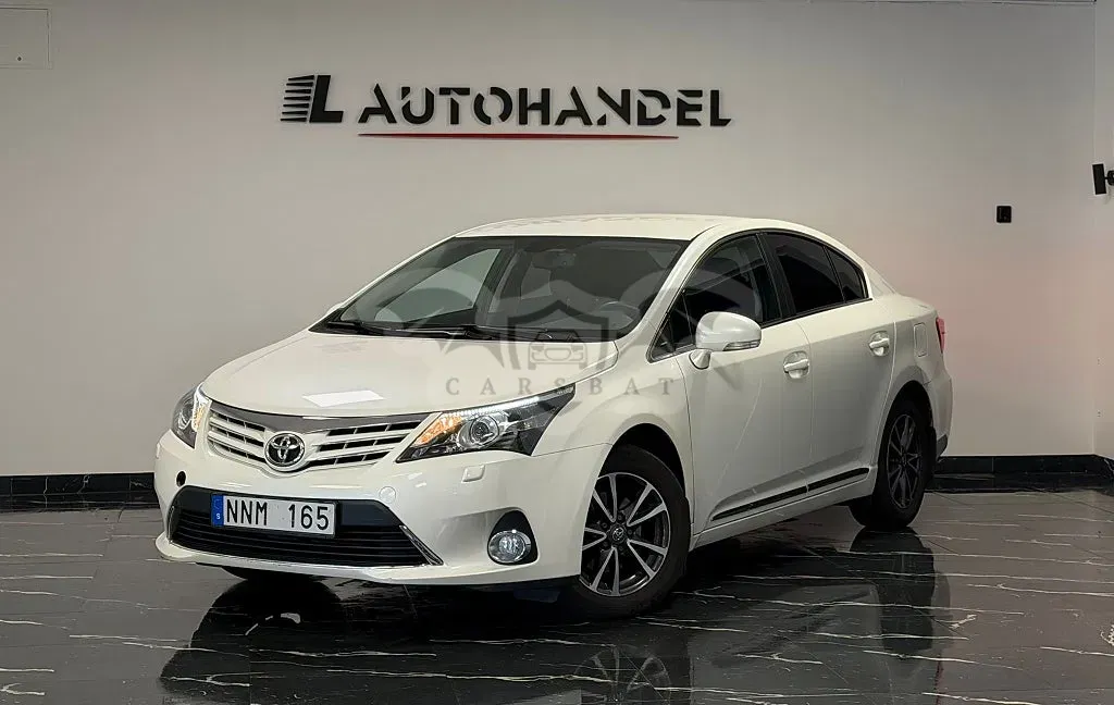 Toyota Avensis 2013