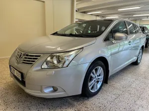 Toyota Avensis 2010