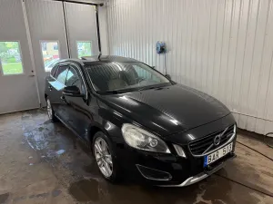 Volvo V60 2011