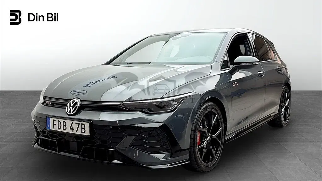Volkswagen Golf 2025
