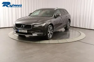 Volvo V90 2023