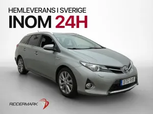 Toyota Auris 2015