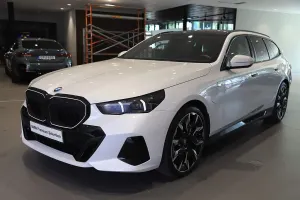 BMW 5 Series 530e 2024