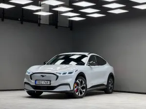 Ford Mustang Mach-E 2022