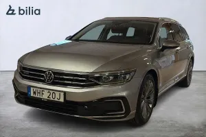 Volkswagen Passat 2023